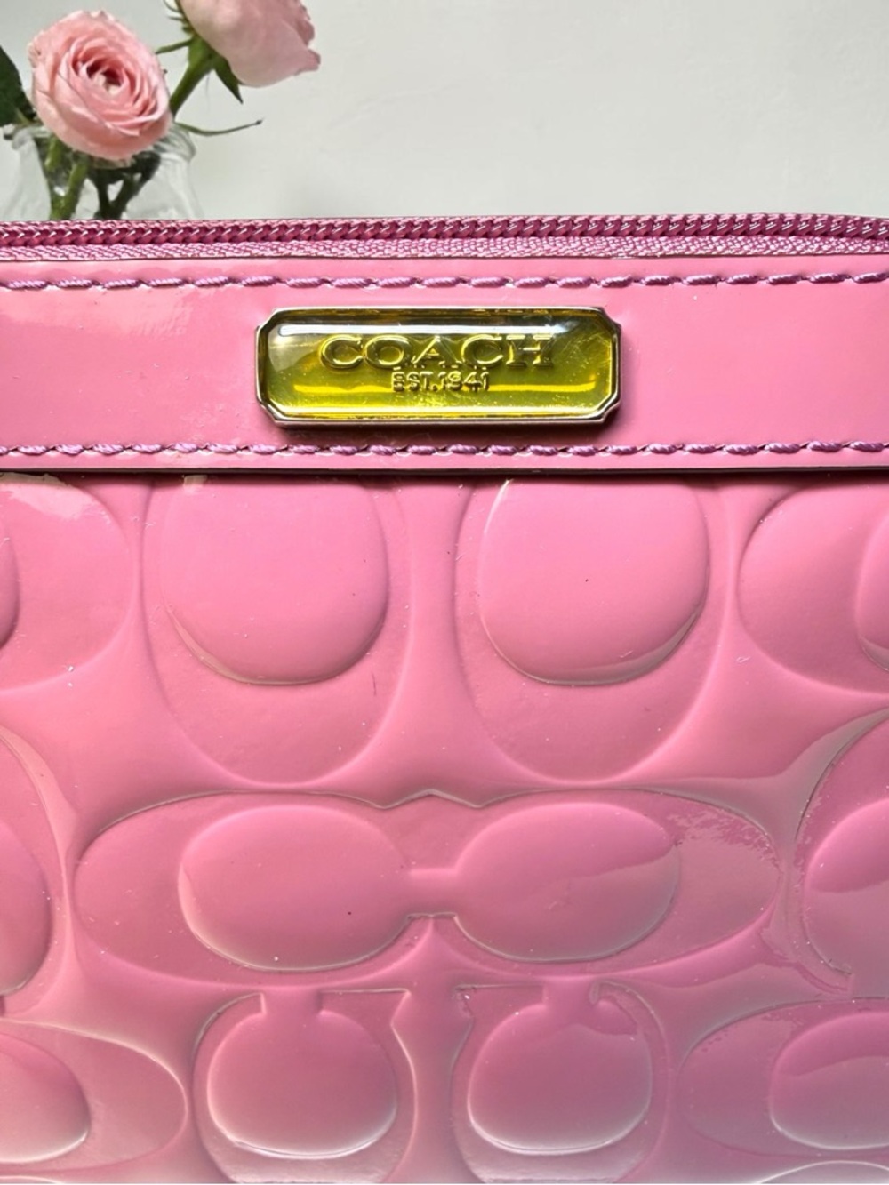 Coach Pink Patent Embossed Wristlet Signature C Zip Pouch NWT - Giftable 💕 - Picture 2 of 13